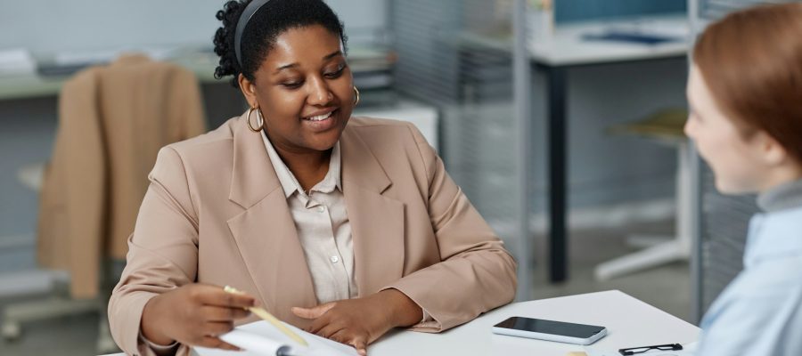 female-hr-representative-talking-to-candidate